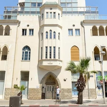 Ferienwohnung 4BR Beach area with Garden&Parknig Tel Aviv-Jaffa Exterior foto